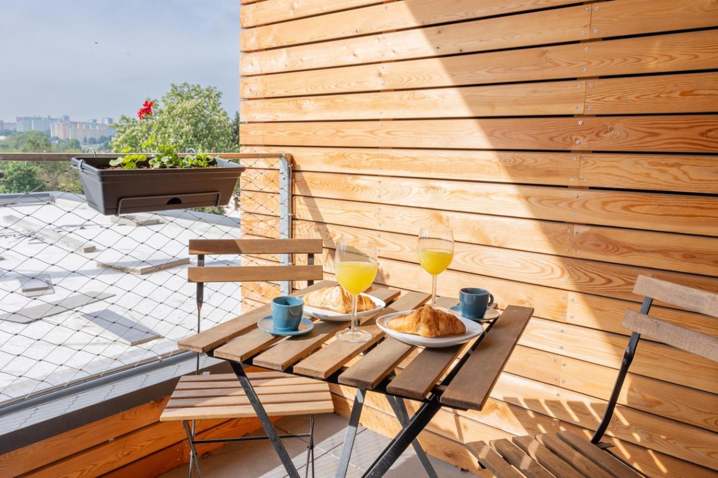 Days - Garage - Shared Terrace - Quiet Area Appartamento *
